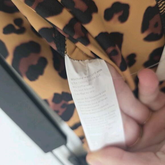 Fabletics Leopard Print Oasis‎ Pureluxe High-Waisted 7/8 Fitness Leggings Size S - Picture 7 of 8